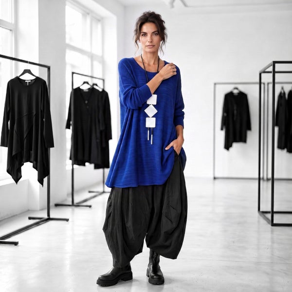 Bouclé-Strick Pulli in gemütlicher A-Linie in royalblau