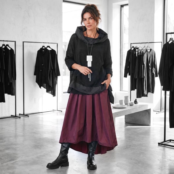 eleganter Taft Rock "Aoki" mit Gummibund und Bindegürtel in aubergine